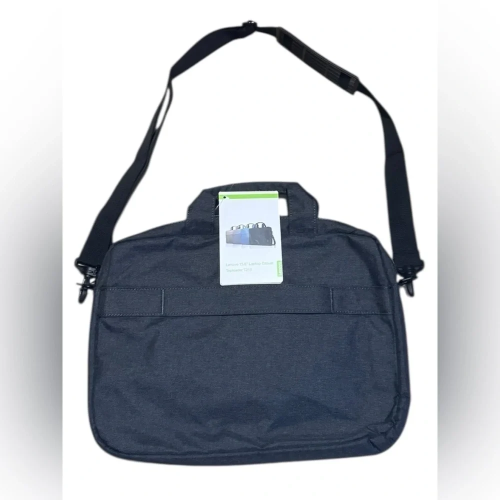 Lenovo 15.6” Laptop Casual Toploader T210 Clean. Durable. Travel-Ready NWT
